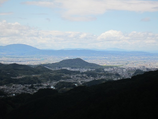 壺阪寺から奈良盆地を望む