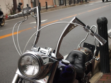 TNTcycleブログ 京都府のカスタムハーレー バイクショップ ハンドル交換